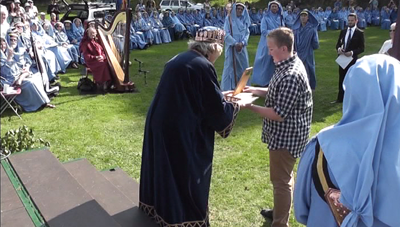 Maureen Fuller presenting Gorsedh Kernow awards