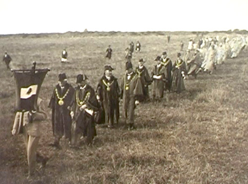 Keskerth dhe'n Orseth dhe Voscawen-un, 1928